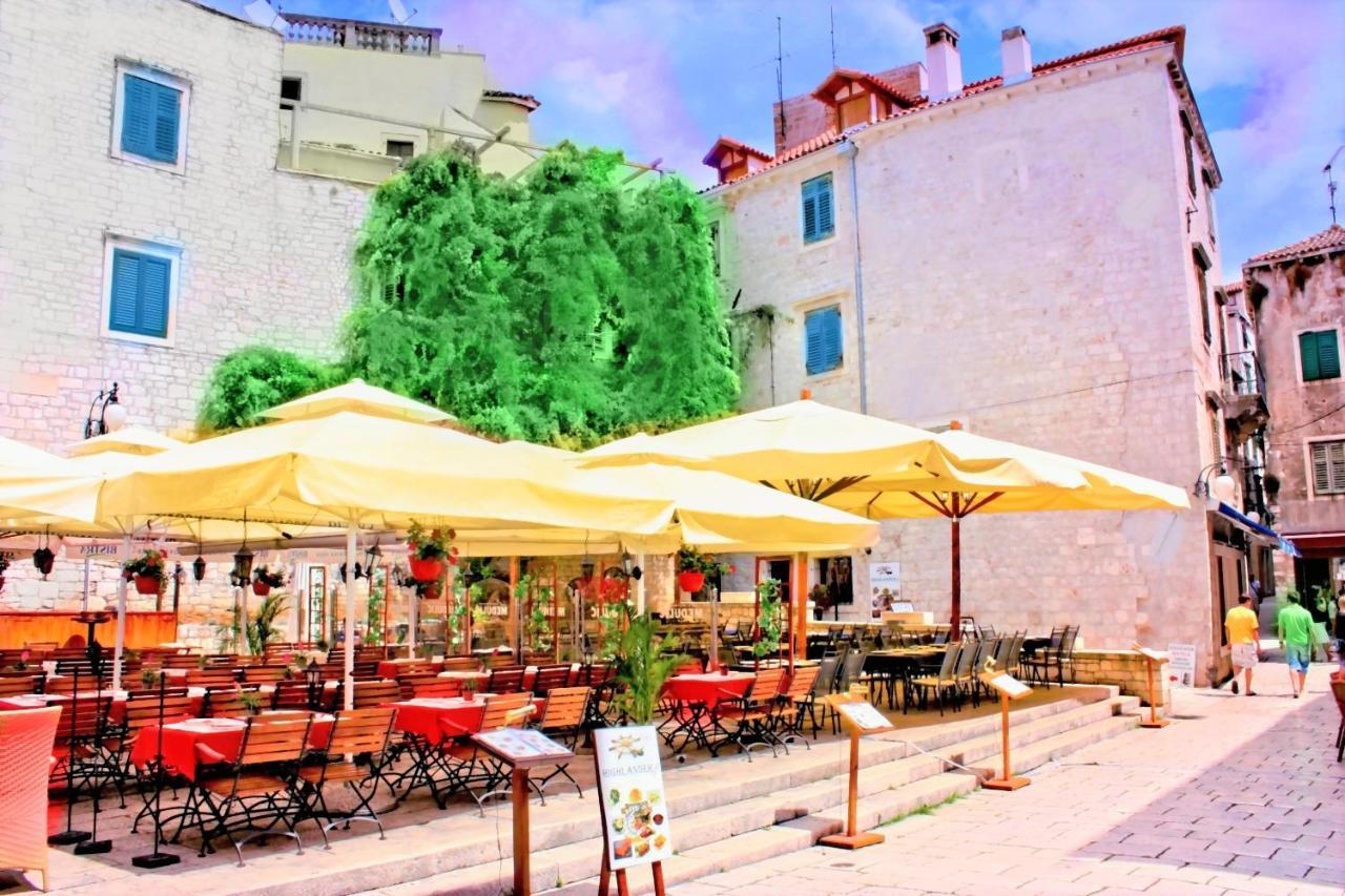 Medulic Palace Rooms & Apartments Šibenik Exterior foto